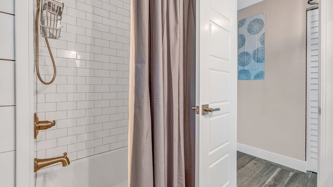 Photo of Bathroom in Sugarloaf Shores