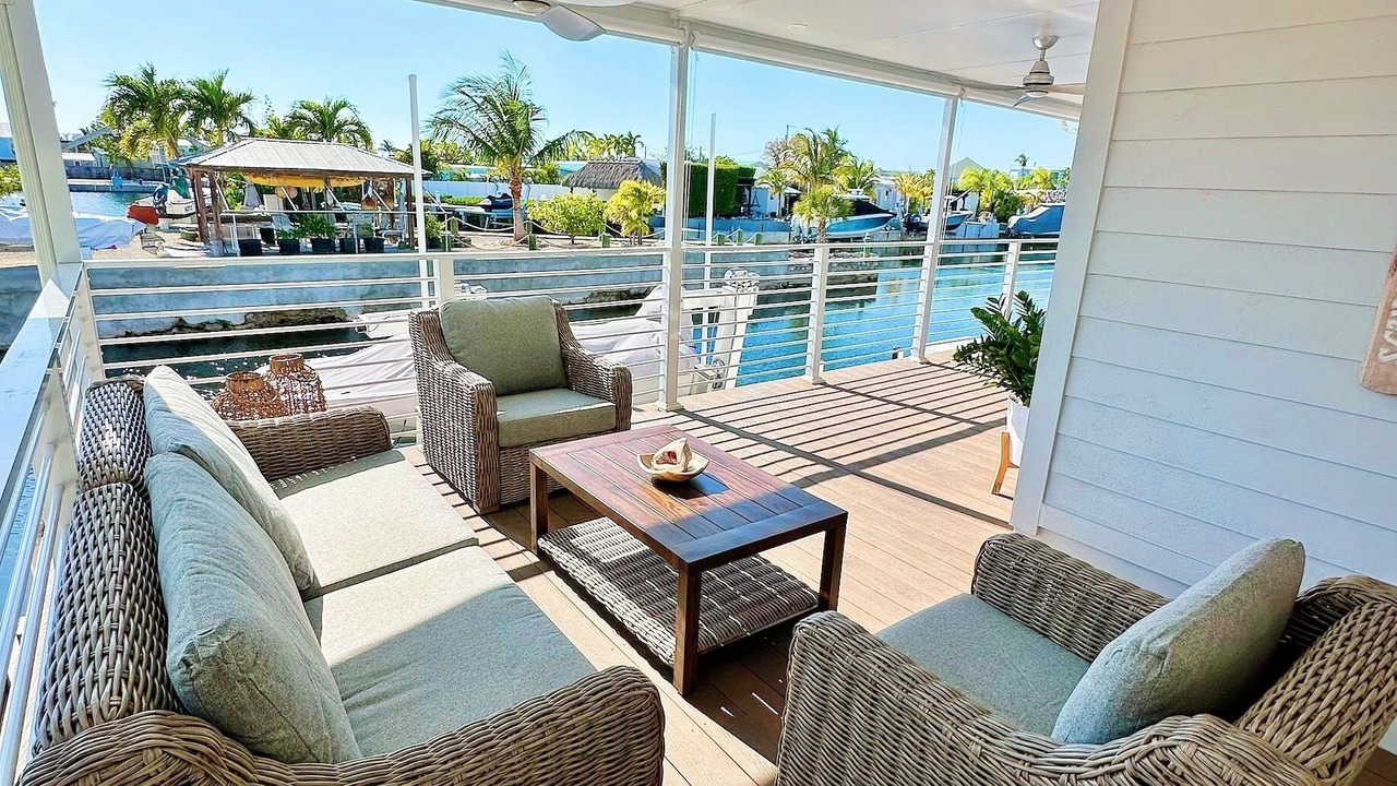Photo of Patio Balcony in Cross Key Waterways