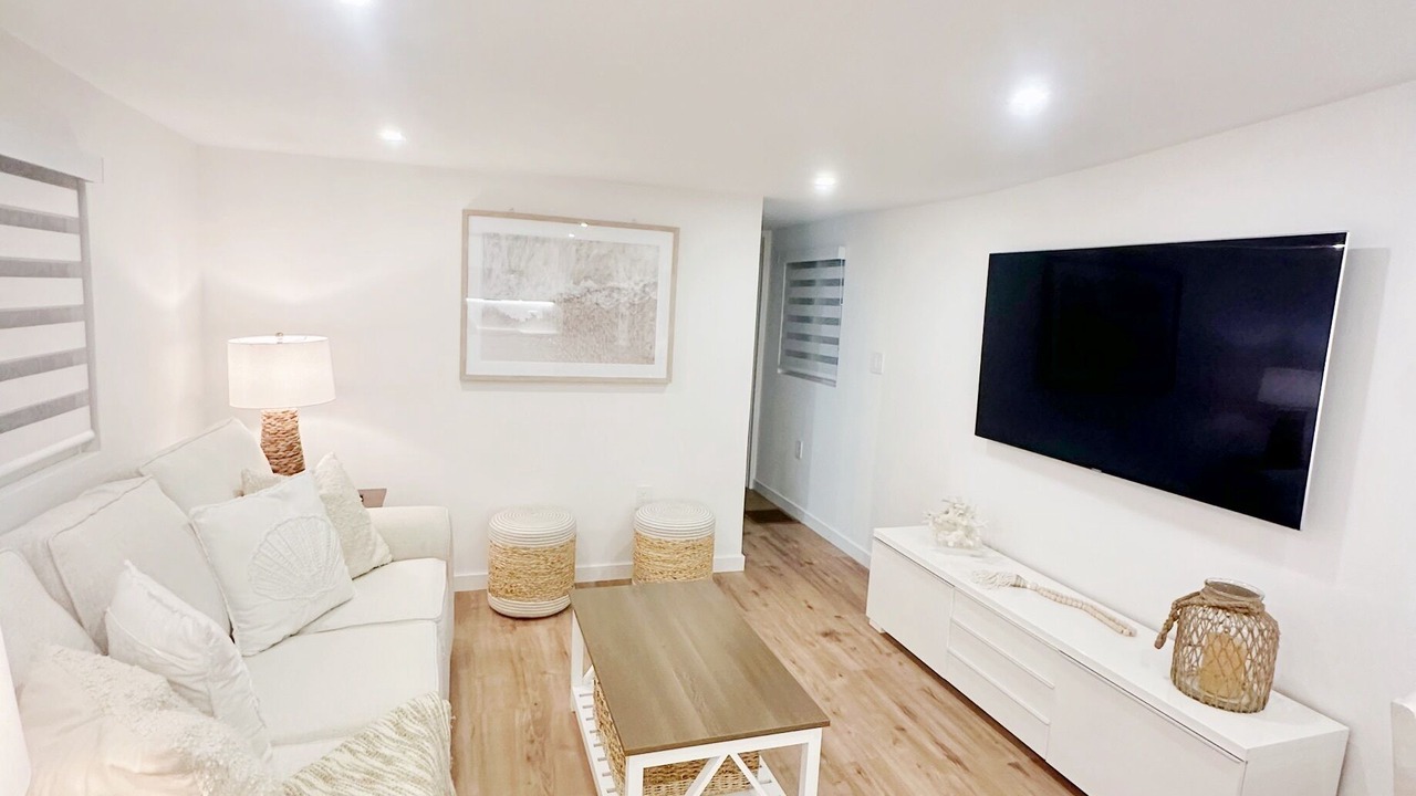 Photo of Livingroom in Cross Key Waterways