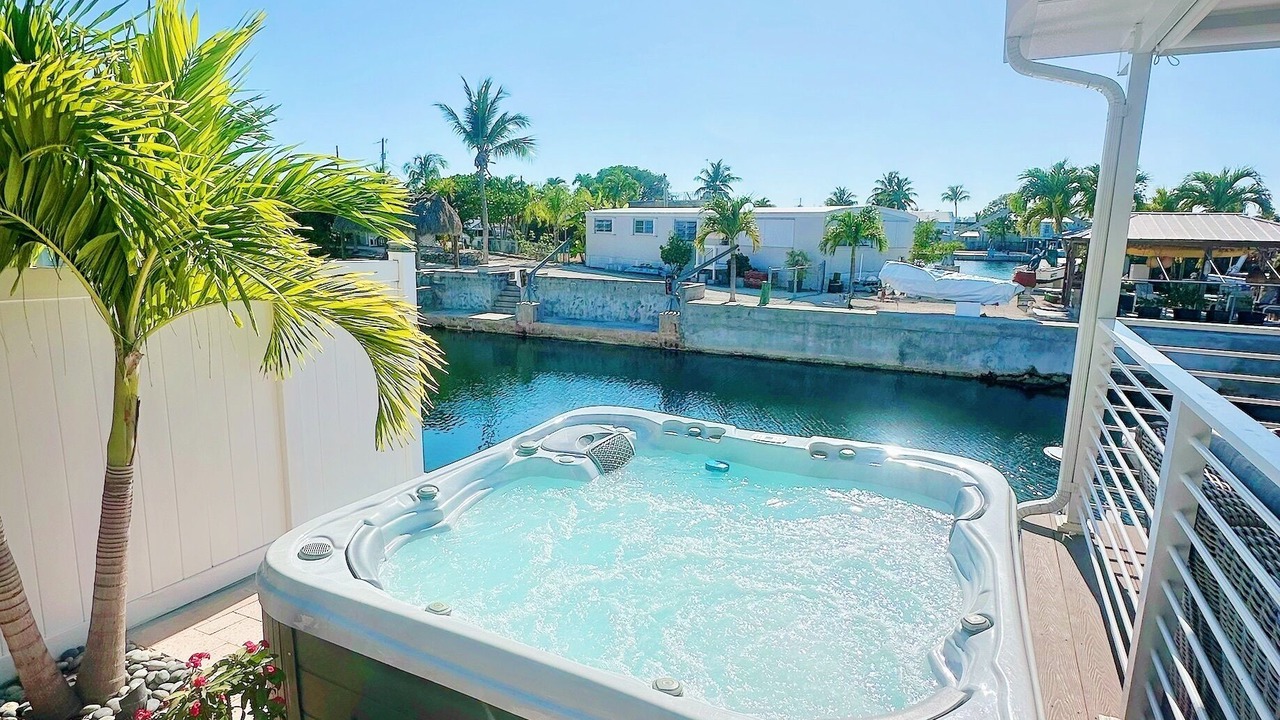 Photo of Patio Balcony in Cross Key Waterways