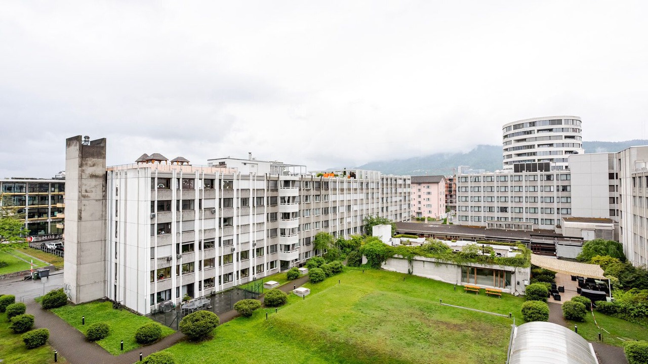 Photo of Outdoor in Hard