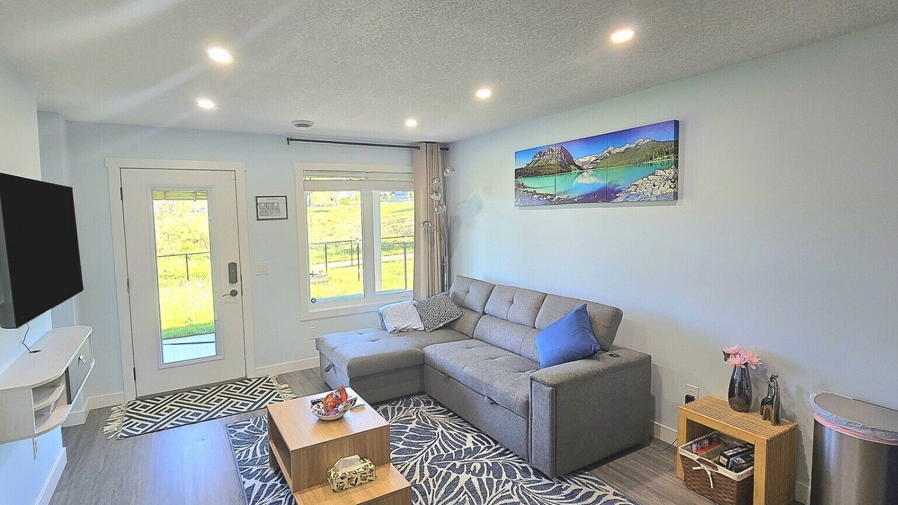 Photo of Livingroom in Northwest Calgary