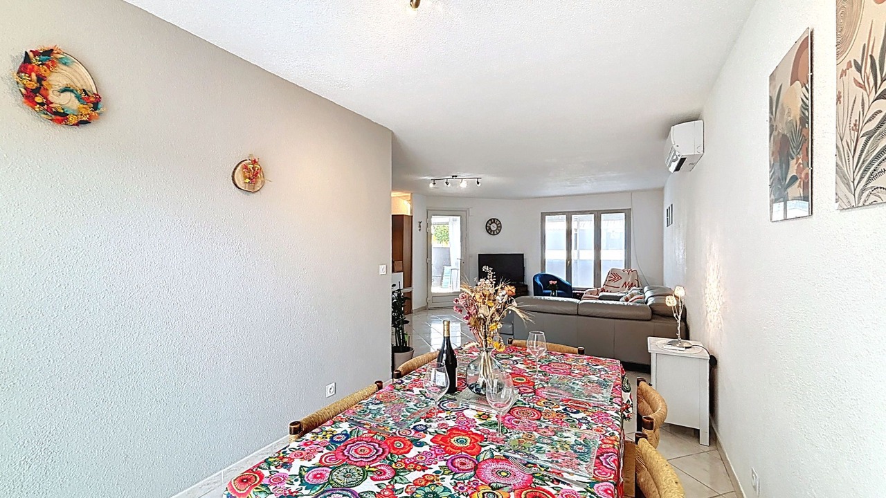 Photo of Livingroom in Lunel