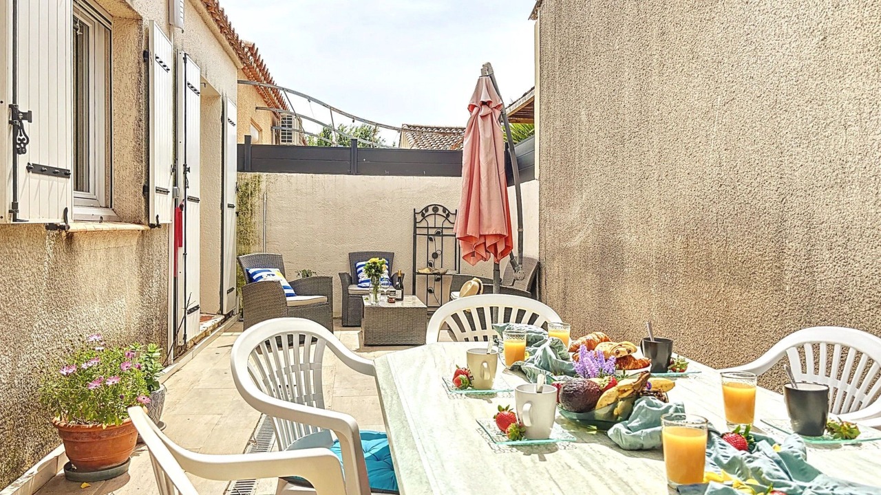 Photo of Others in Lunel