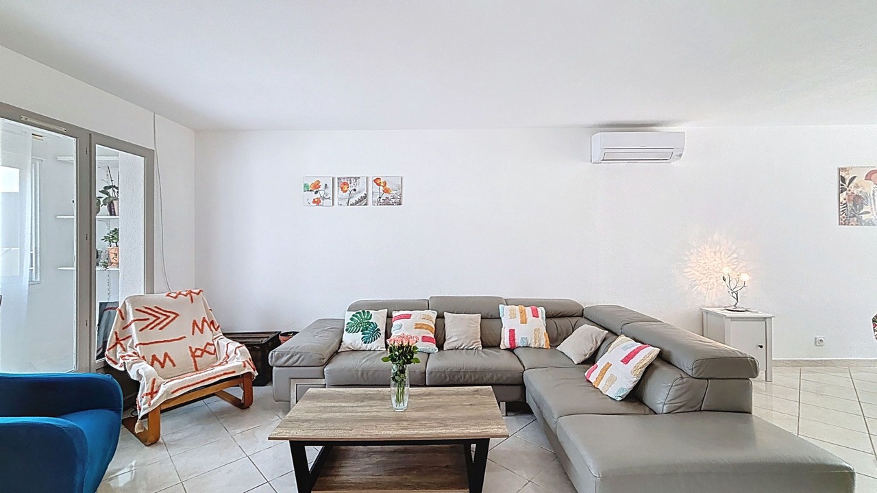 Photo of Livingroom in Lunel