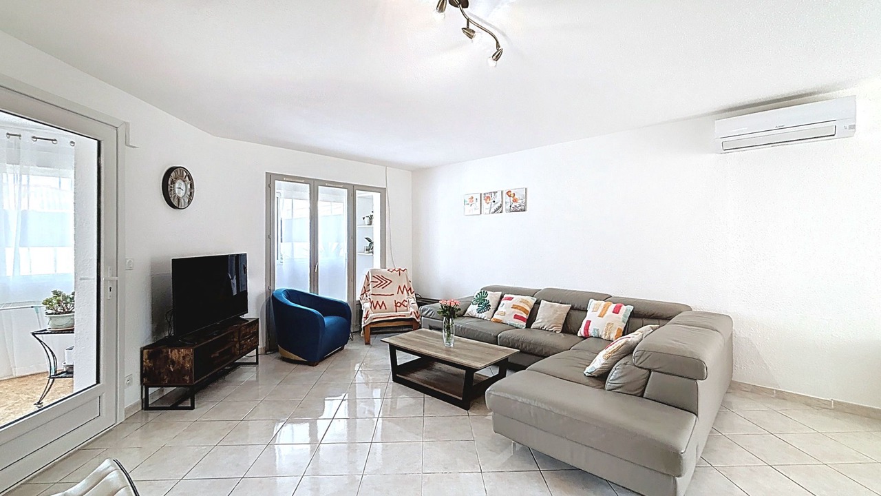 Photo of Livingroom in Lunel
