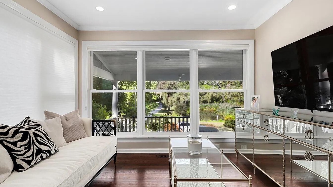 Photo of Livingroom in Chappaqua