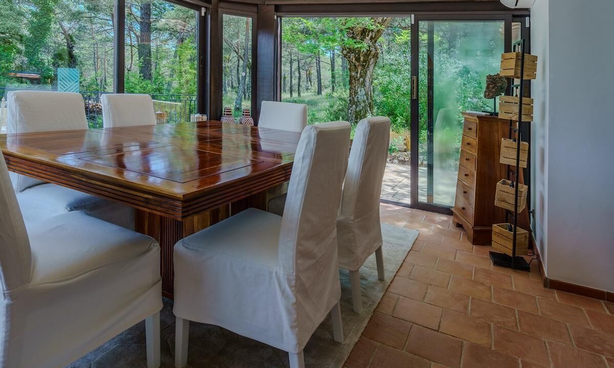 Photo of Others in Tourtour