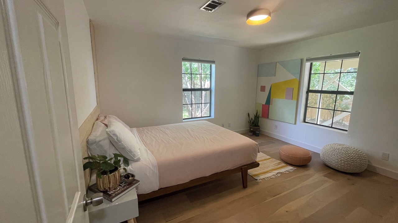 Photo of Bedroom in Apache Shores