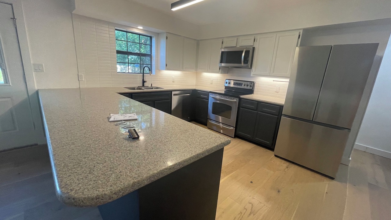 Photo of Kitchen in Apache Shores