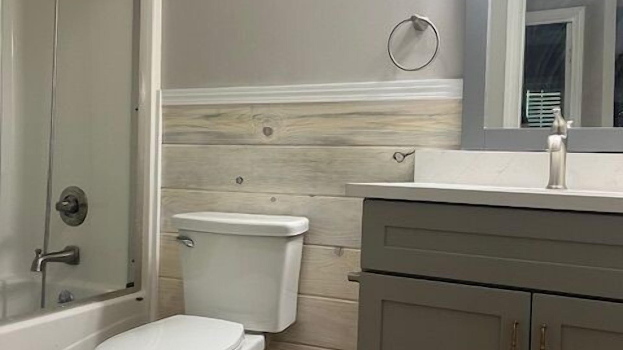 Photo of Bathroom in Marion
