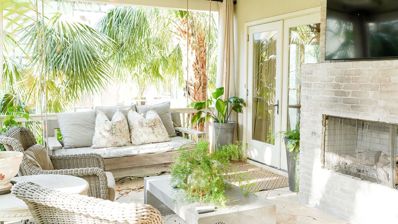 Photo of Patio Balcony in King City