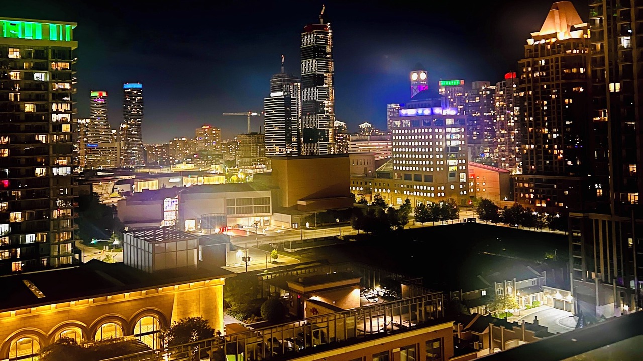 Photo of Outdoor in Downtown Mississauga