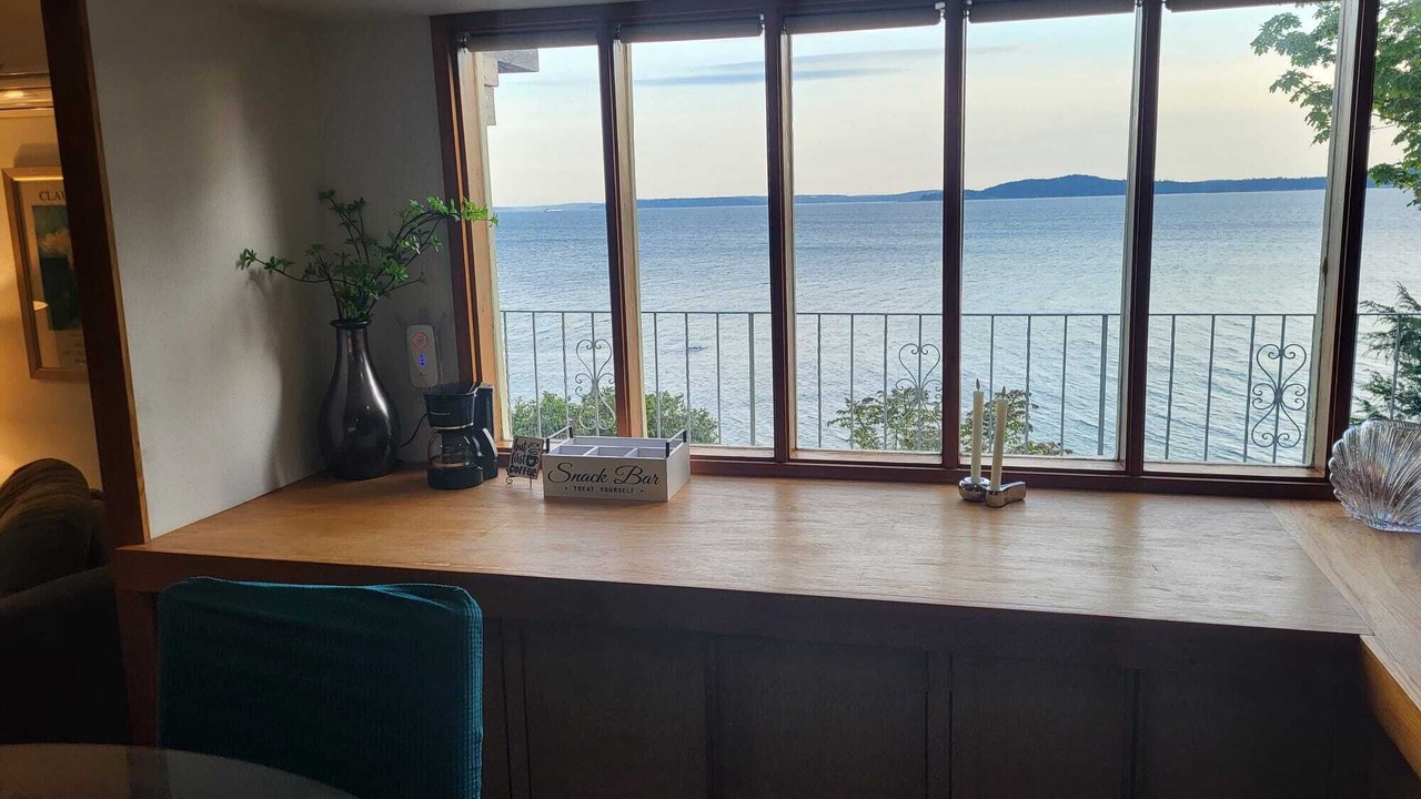 Photo of Others in Magnolia