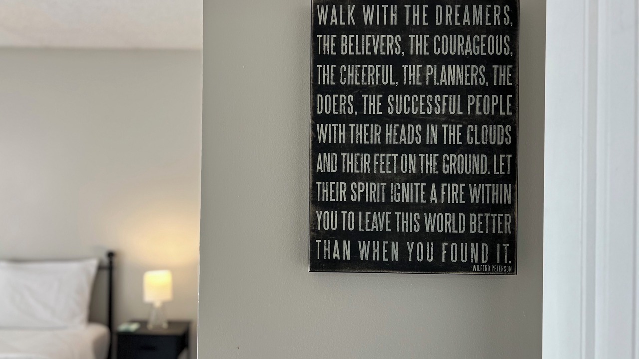 Photo of Bedroom in Normal