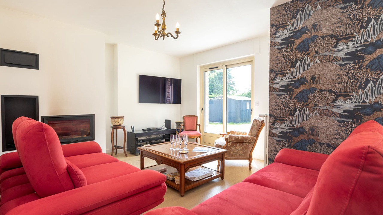 Photo of Livingroom in Le Rosais-La Flourie