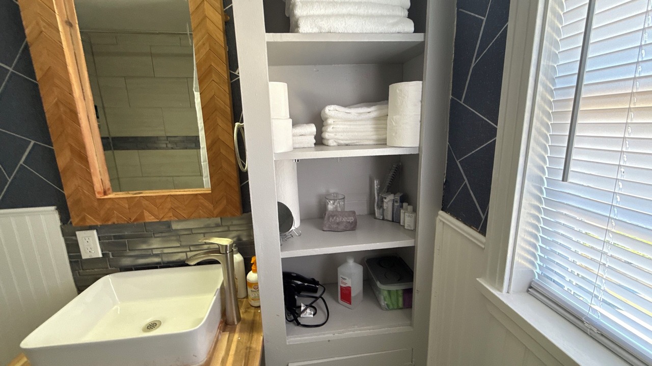 Photo of Bathroom in Highland Historic District