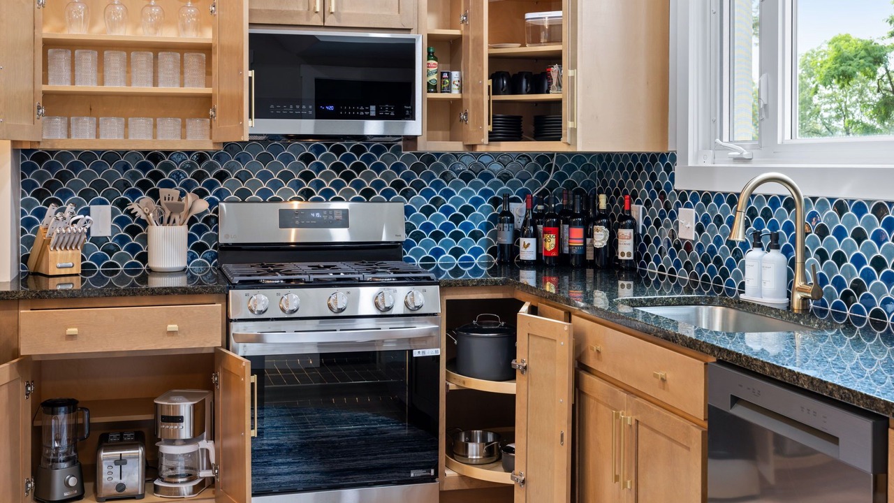 Photo of Kitchen in Marshall-Shadeland