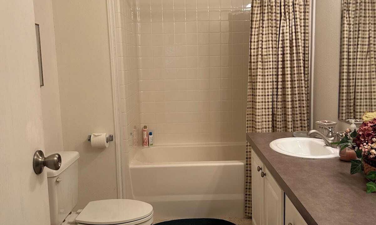 Photo of Bathroom in Elm Mott