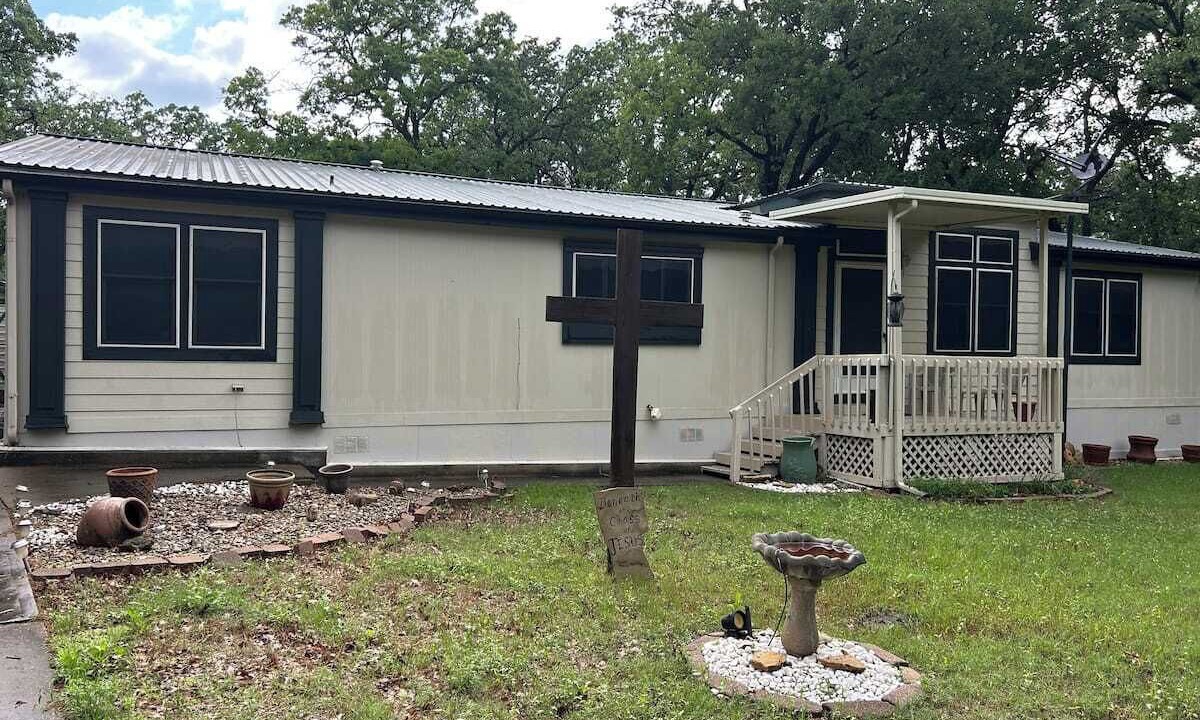 Photo of Outdoor in Elm Mott