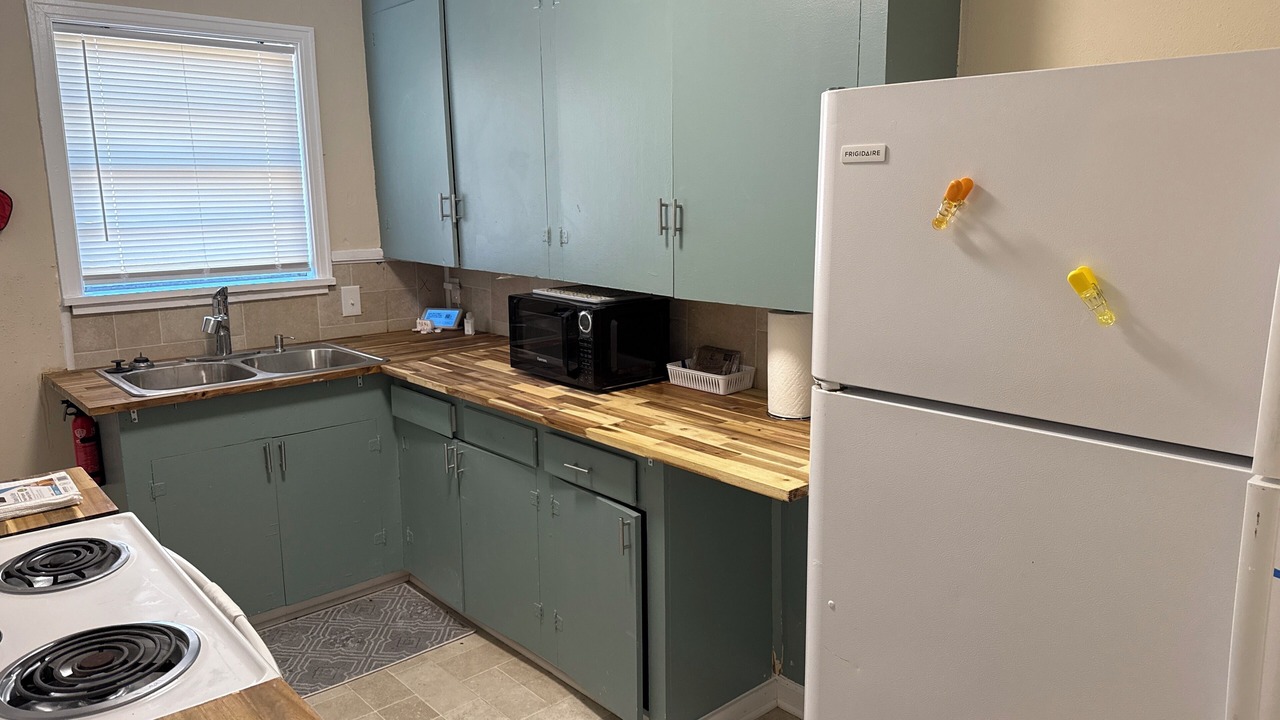 Photo of Kitchen in Highland Historic District