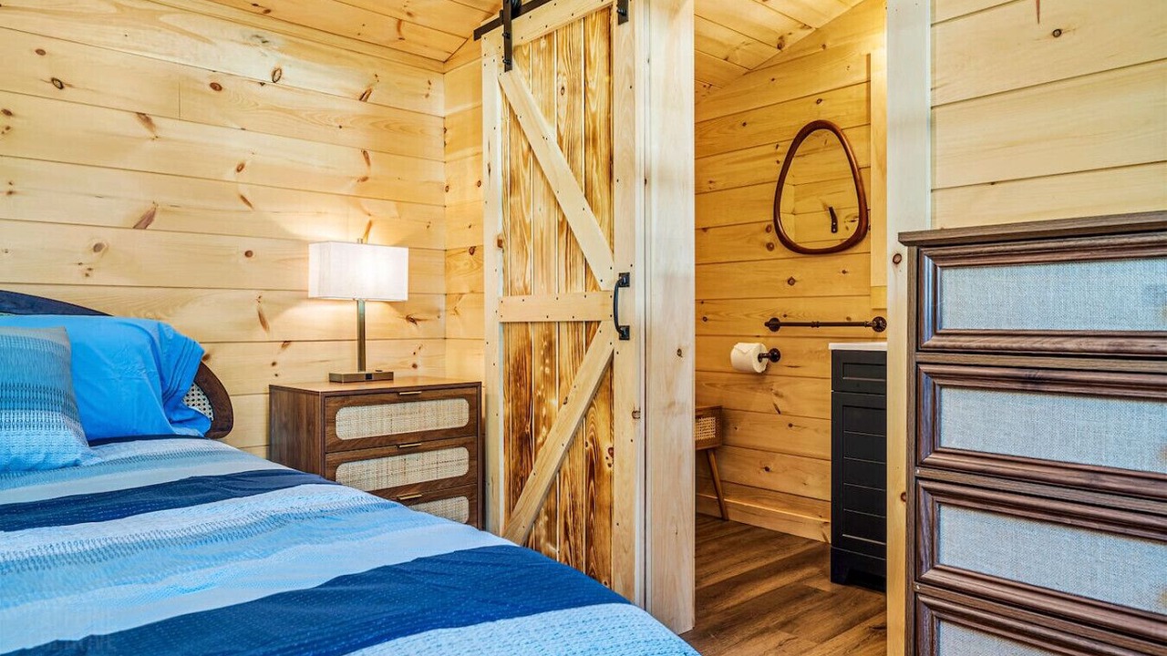 Photo of Bedroom in Oxford