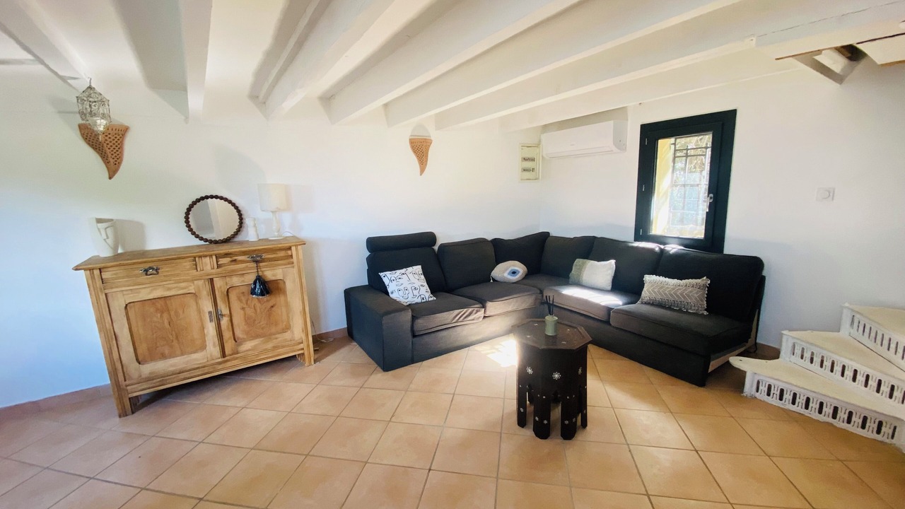 Photo of Livingroom in Saint-Jean-de-Fos