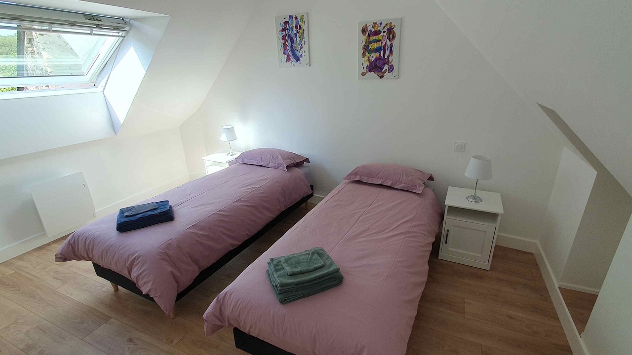 Photo of Bedroom in Veigne