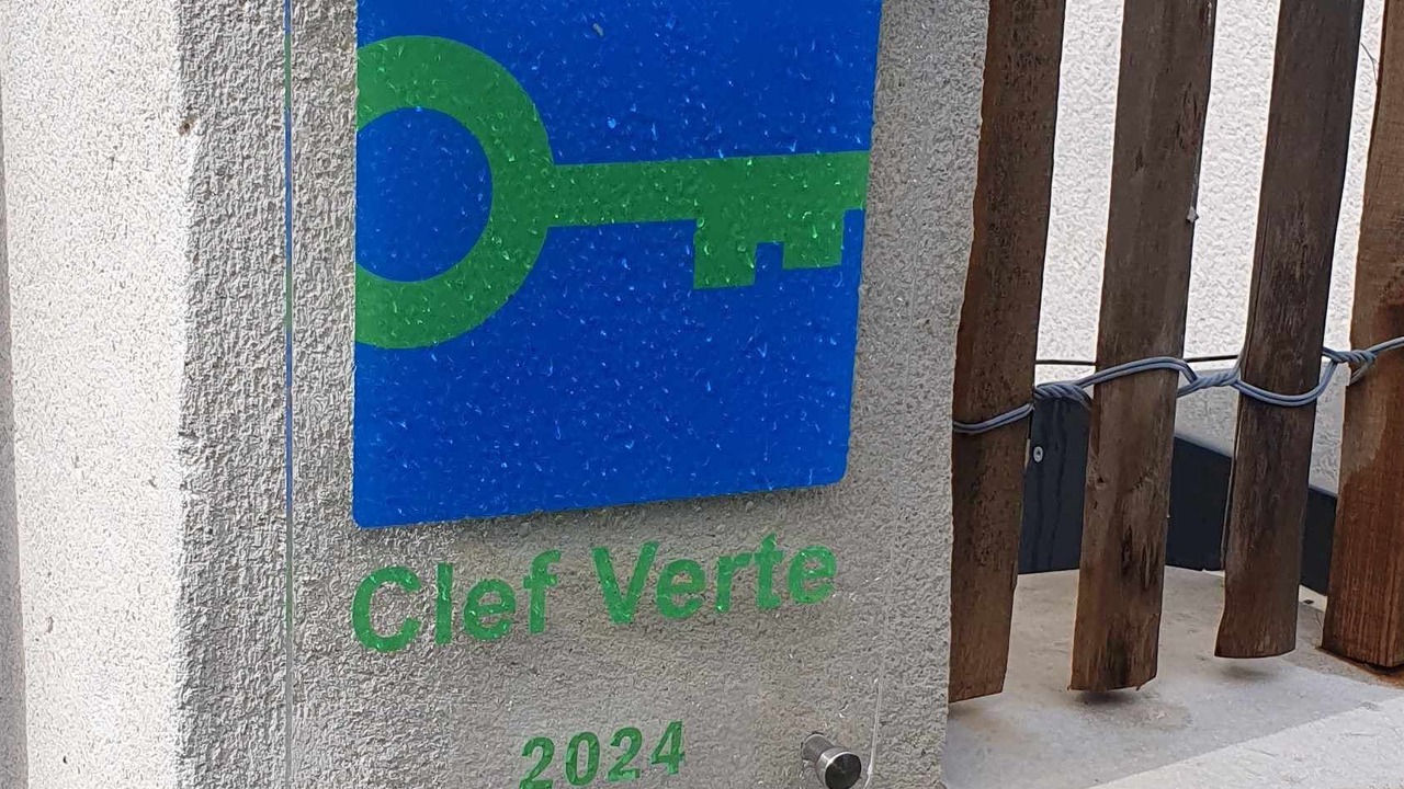 Photo of Outdoor in Veigne
