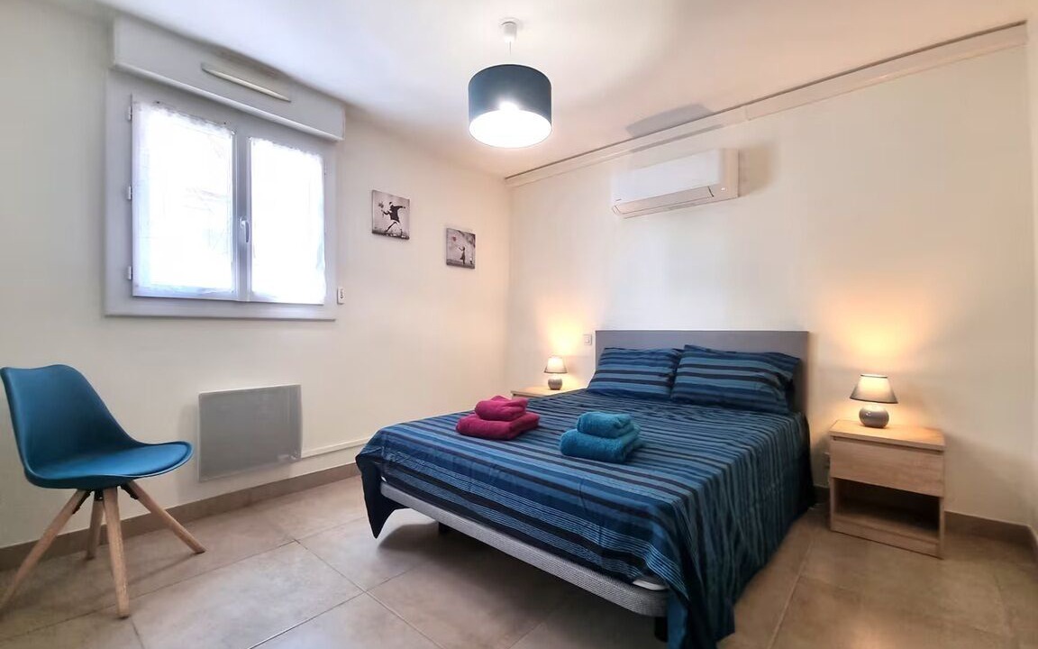 Photo of Bedroom in La Jetee