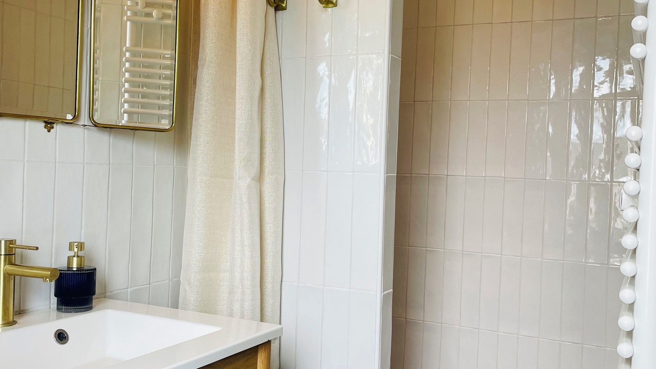 Photo of Bathroom in Bernieres-sur-Mer