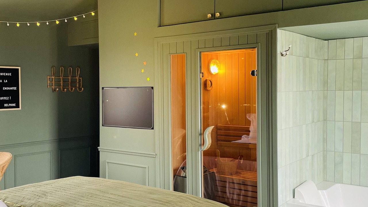 Photo of Bedroom in Bernieres-sur-Mer