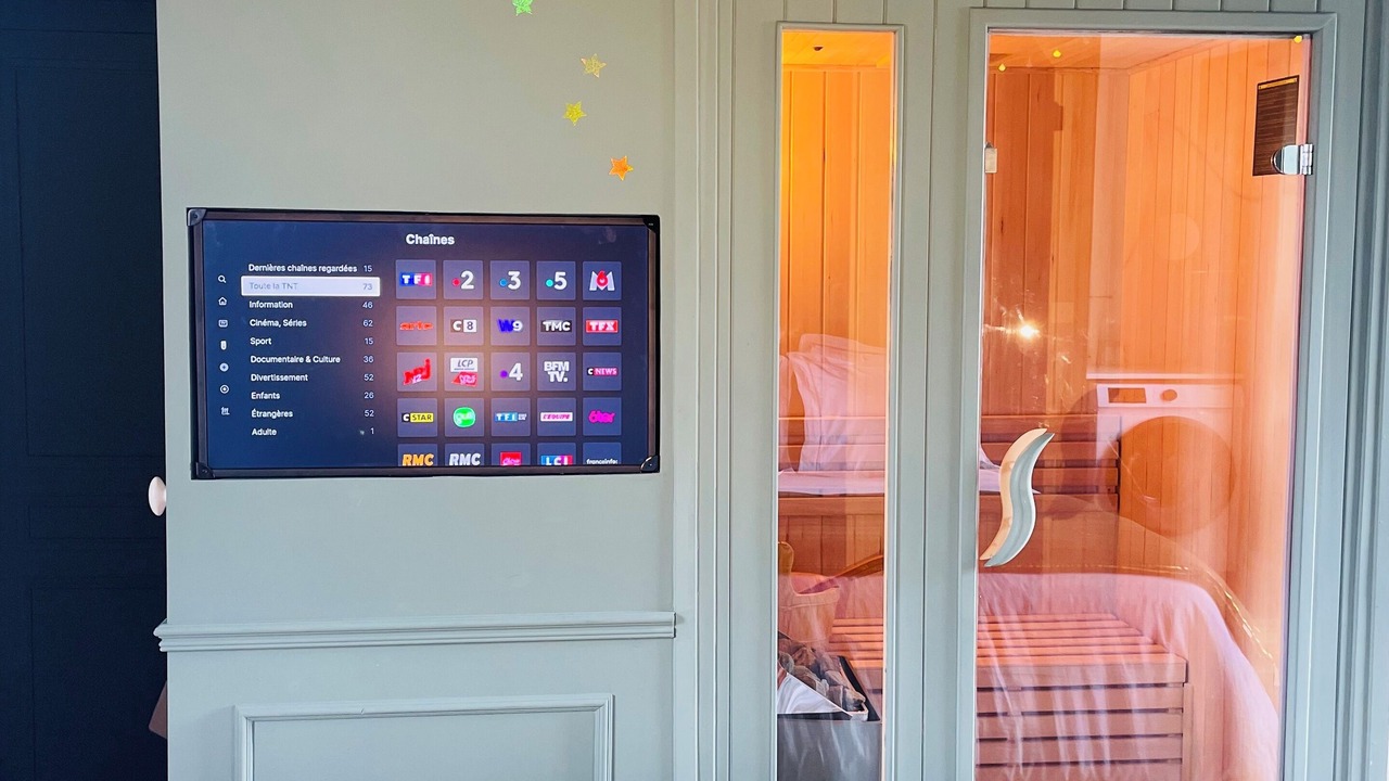 Photo of Bedroom in Bernieres-sur-Mer
