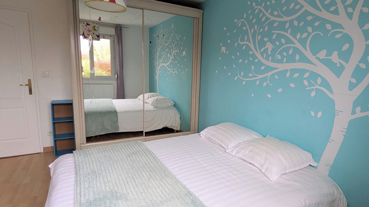 Photo of Bedroom in Seilh