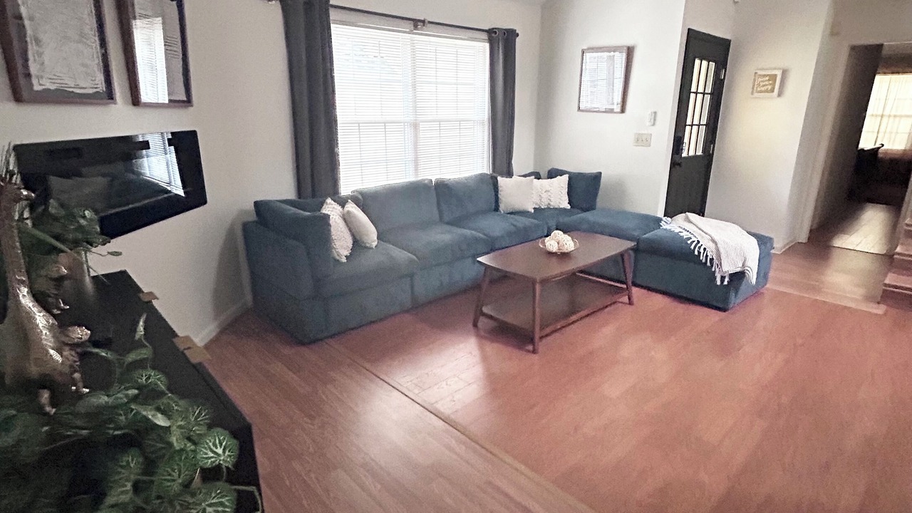 Photo of Livingroom in Madison