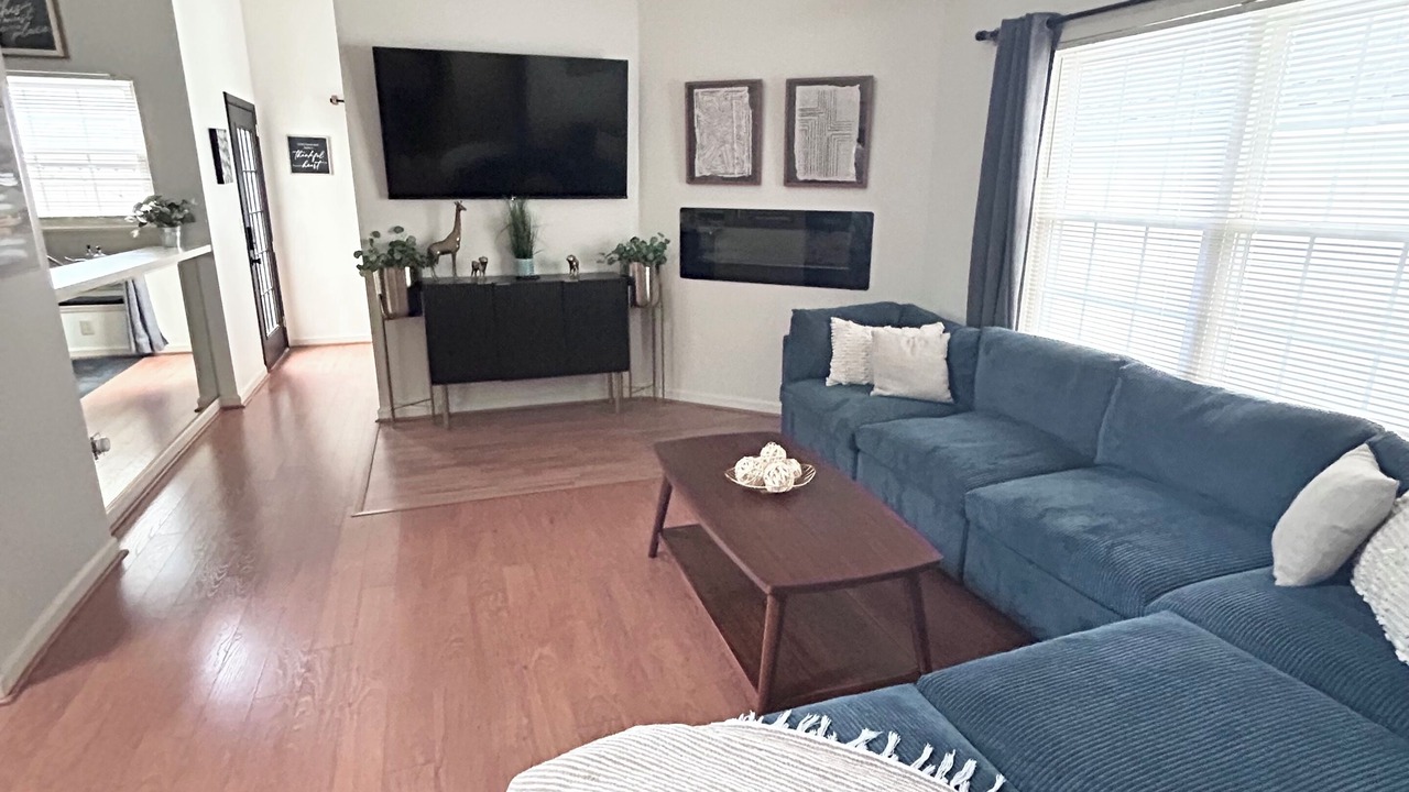 Photo of Livingroom in Madison