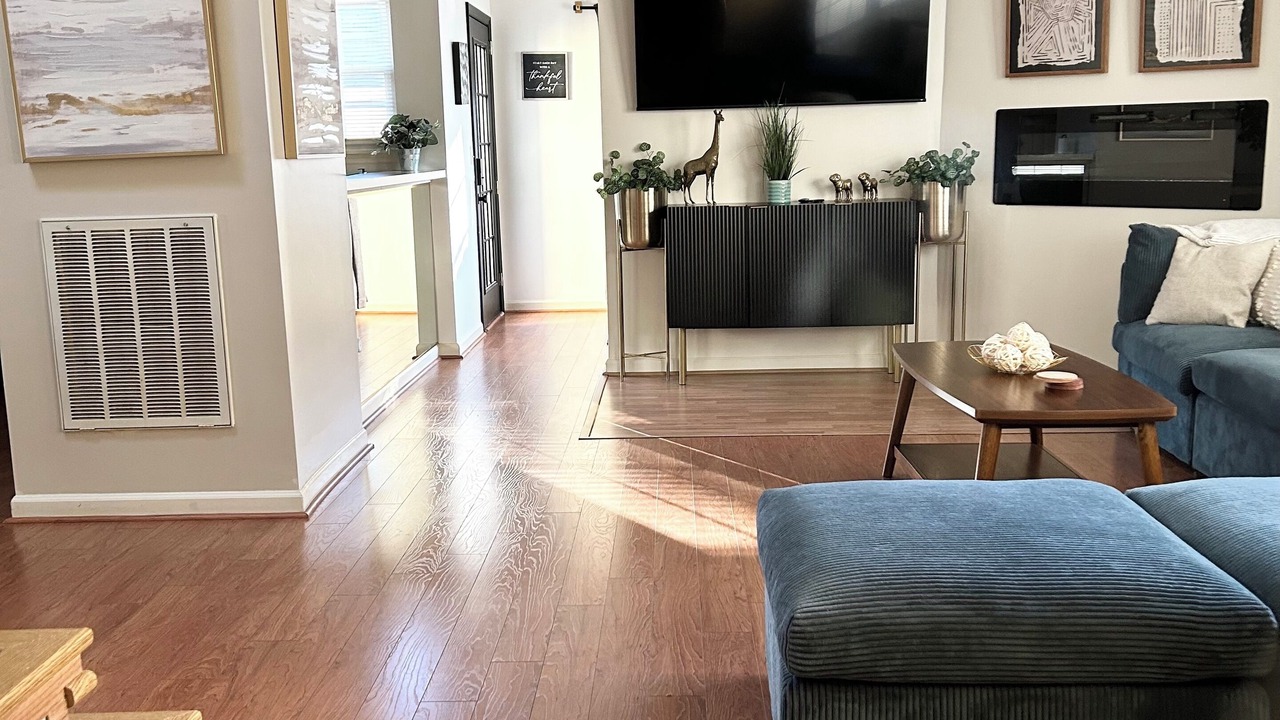 Photo of Livingroom in Madison