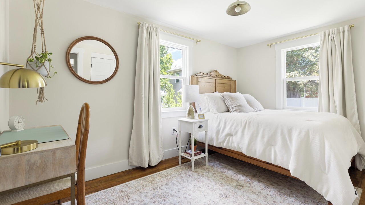 Photo of Bedroom in Clayton