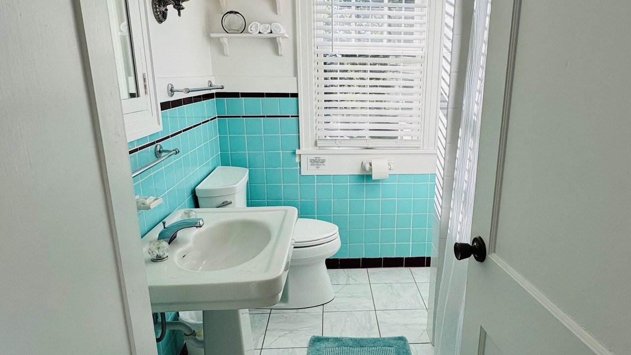 Photo of Bathroom in Arkansas City