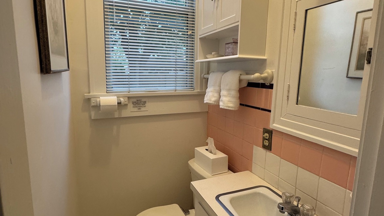 Photo of Bathroom in Arkansas City