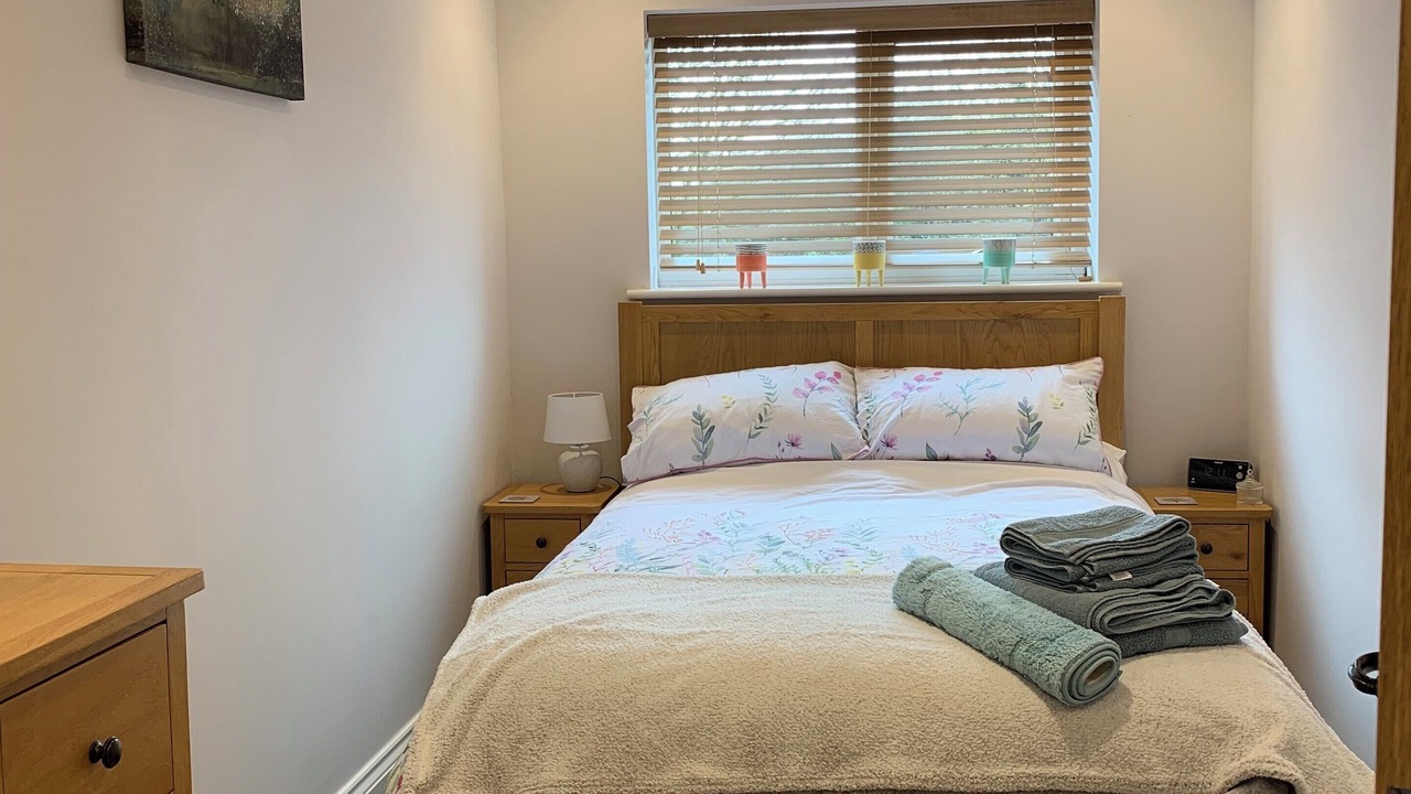 Photo of Bedroom in Yardley Gobion