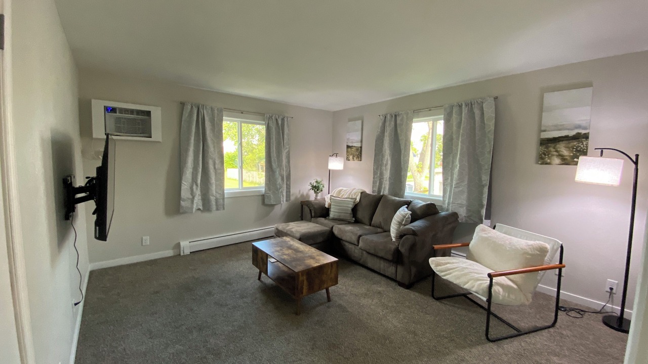 Photo of Livingroom in Cedar Rapids