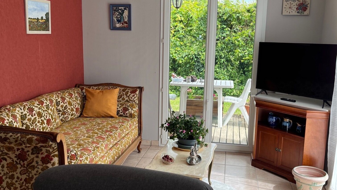 Photo of Livingroom in Montcel