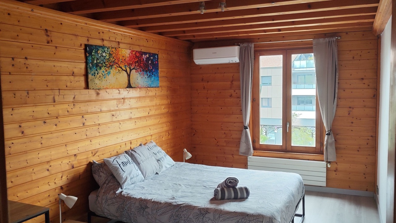 Photo of Bedroom in Eteaux