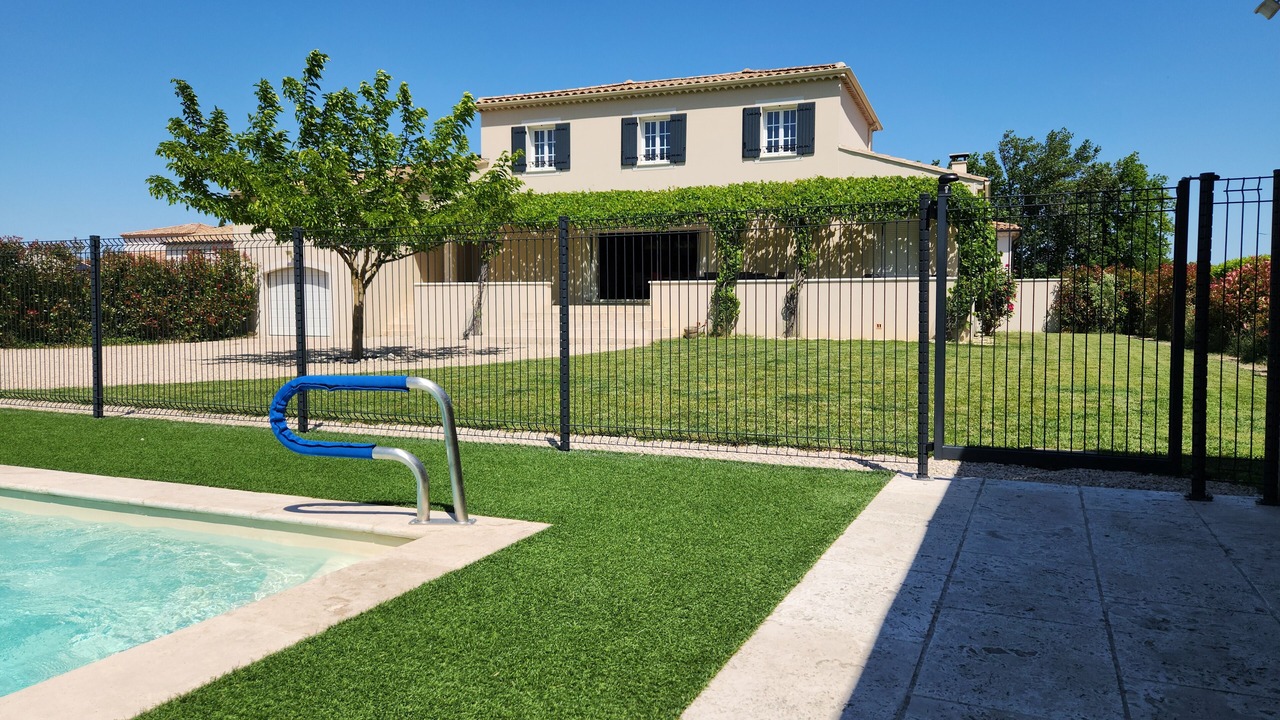 Photo of Outdoor in Jonquieres