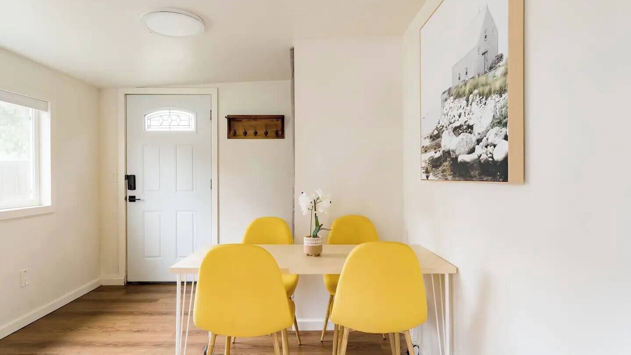 Photo of Others in South Beacon Hill