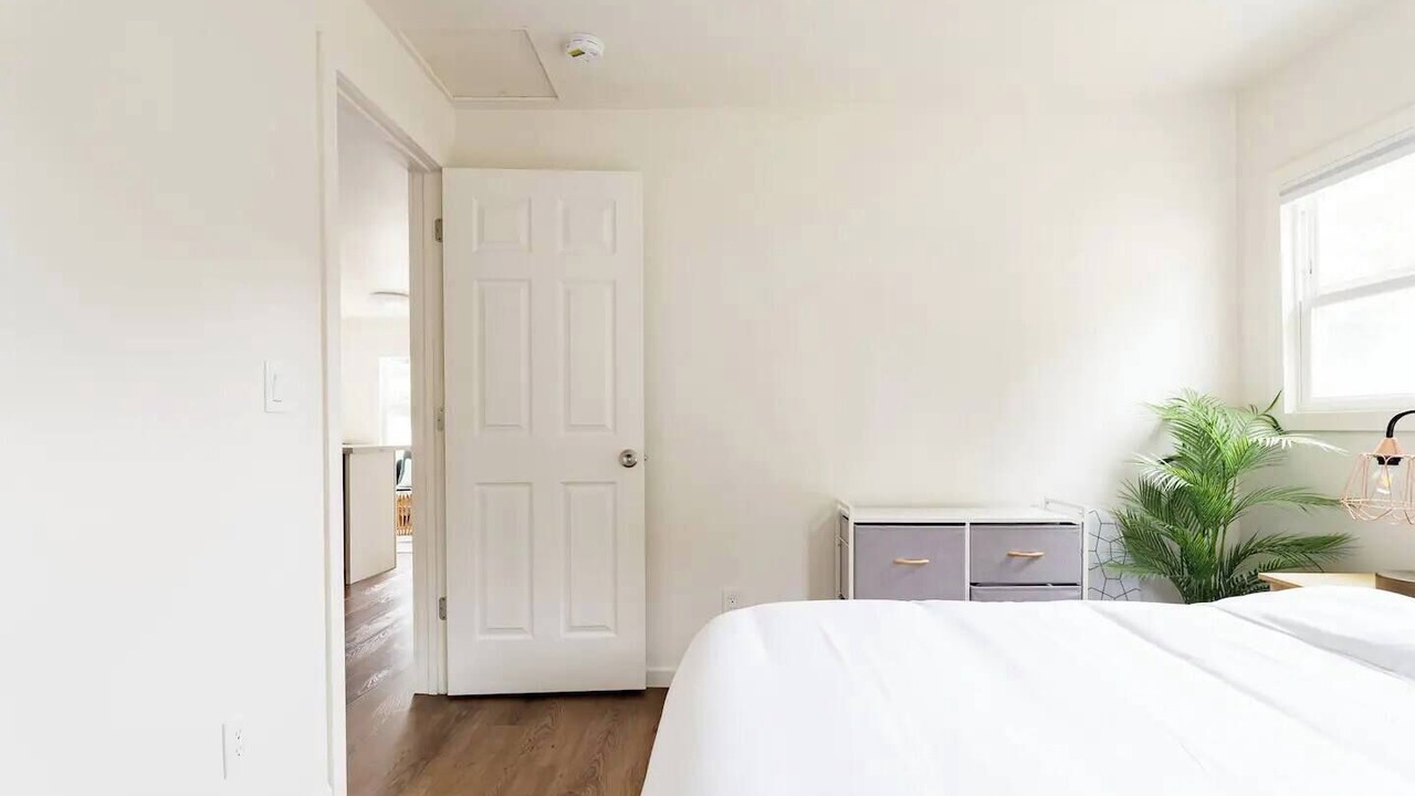 Photo of Bedroom in South Beacon Hill