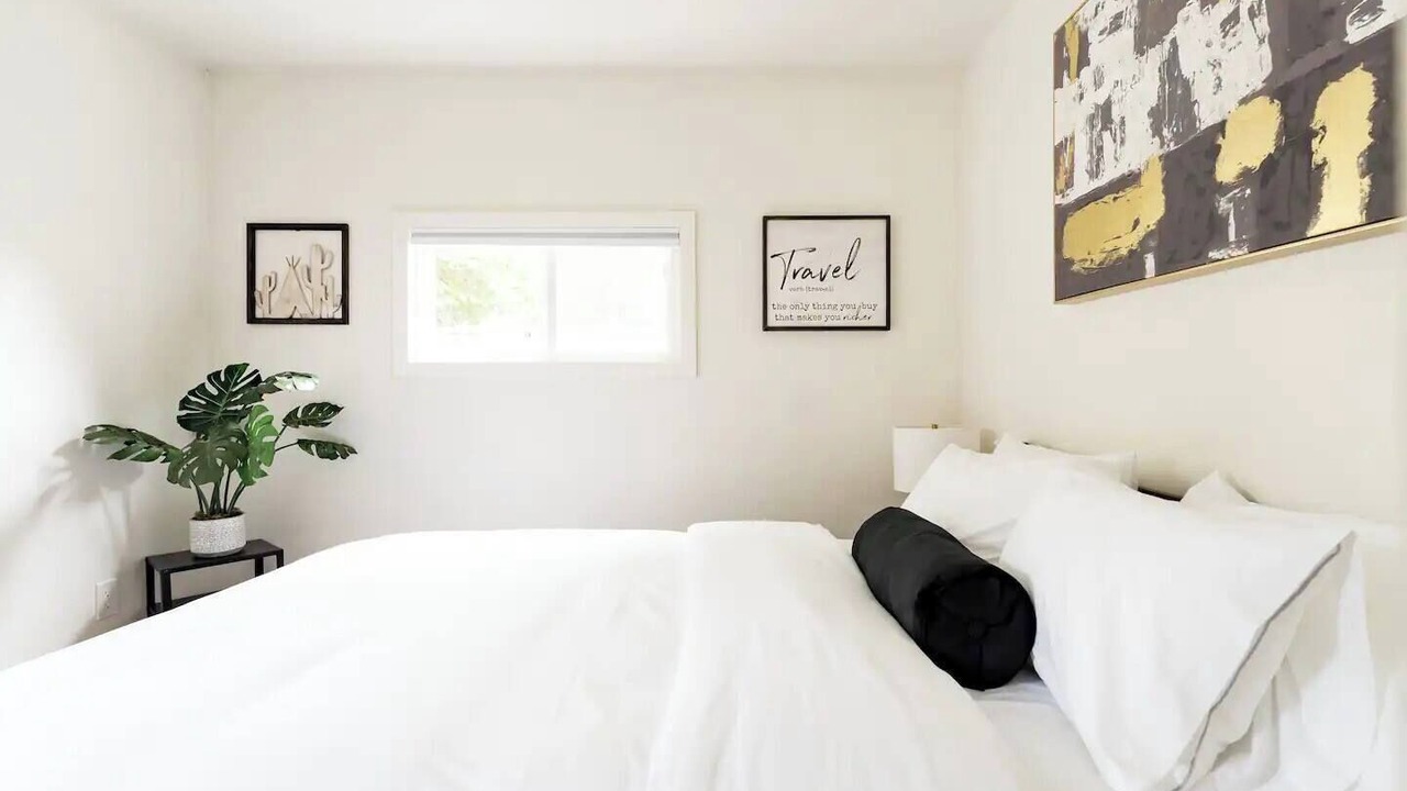 Photo of Bedroom in South Beacon Hill