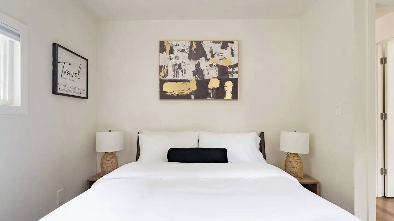 Photo of Bedroom in South Beacon Hill