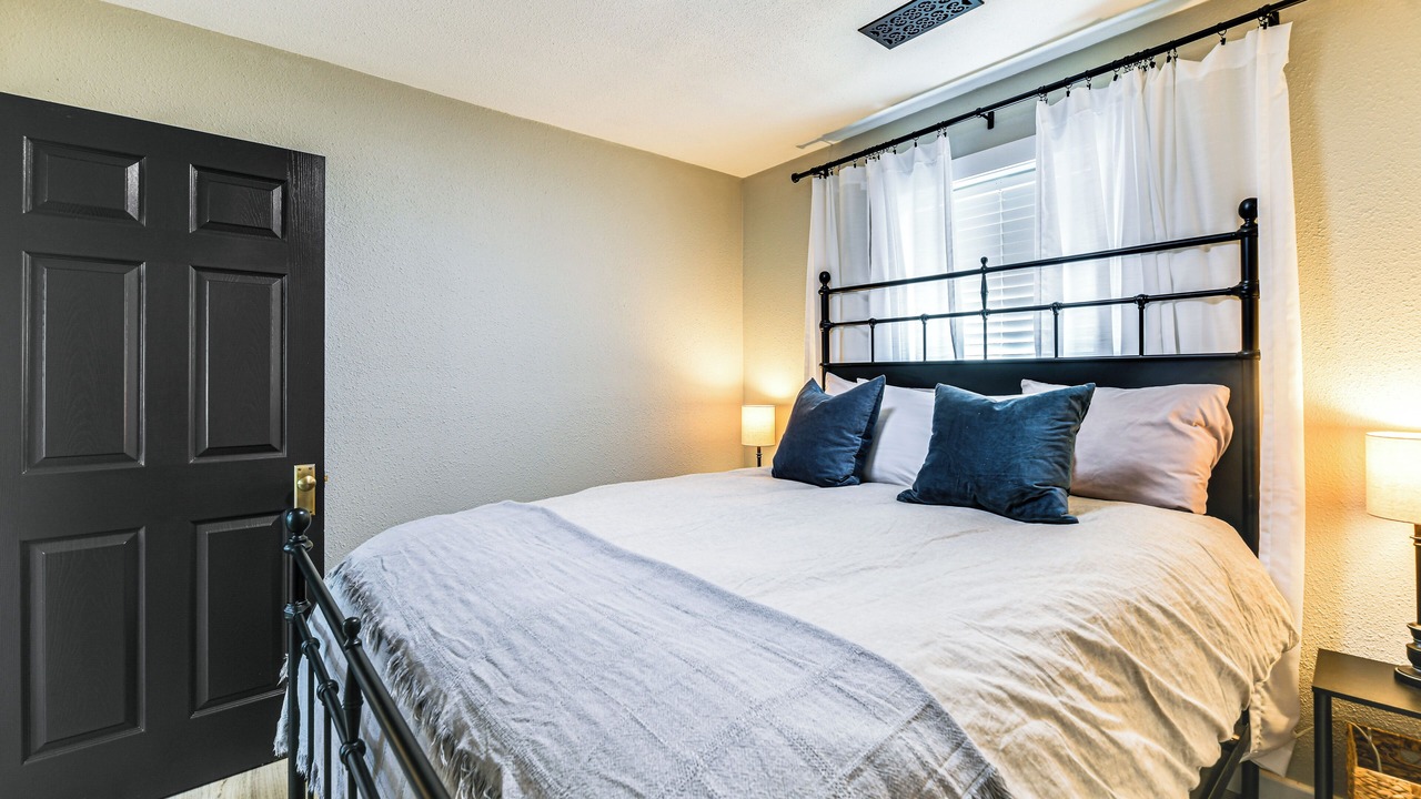 Photo of Bedroom in Long Mott
